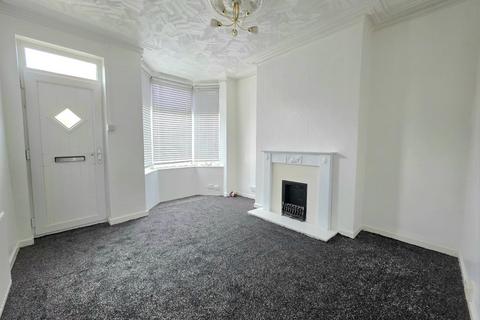 2 bedroom terraced house to rent, Meadowhall Road, Rotherham, S61 2JW