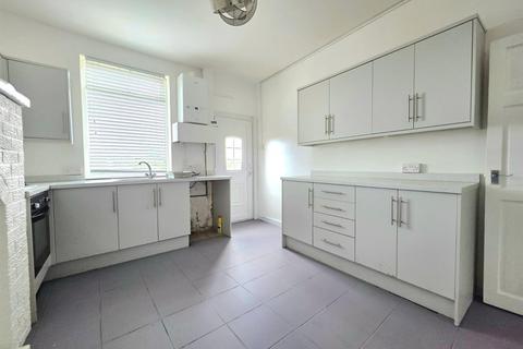 2 bedroom terraced house to rent, Meadowhall Road, Rotherham, S61 2JW