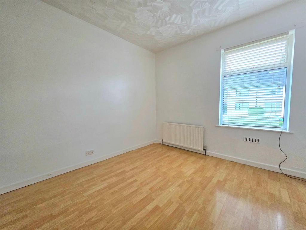 Master Bedroom.jpg