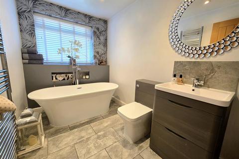 undefined, Belvoir Avenue, Barnburgh, Doncaster, DN5 7EX