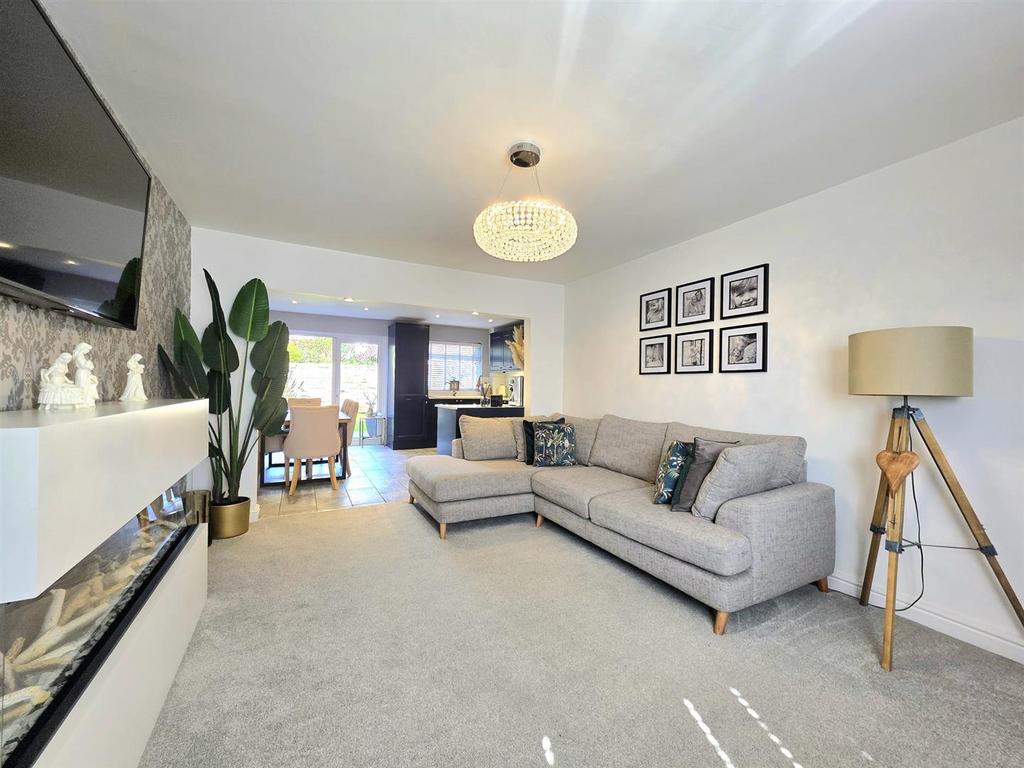 Lounge 2