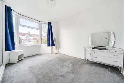 3 bedroom detached bungalow for sale, Drove Road, Swindon, SN1