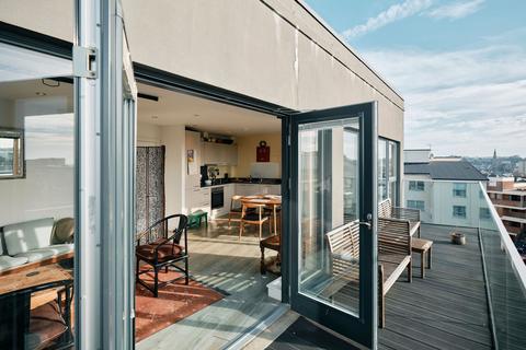 2 bedroom apartment for sale, Westmount Road, Jersey JE2