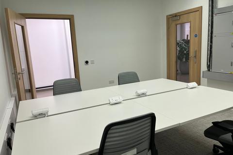 Factory to rent, 1 Linthouse Road Glasgow G51 4BZ