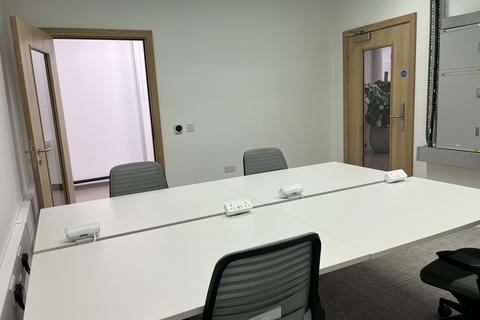 Factory to rent, 1 Linthouse Road Glasgow G51 4BZ
