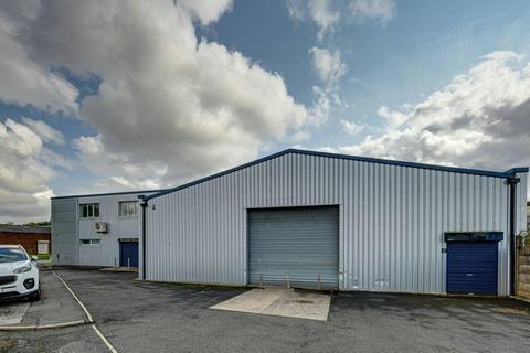 Industrial unit to rent, Penny Ln Haydock WA11 0QS