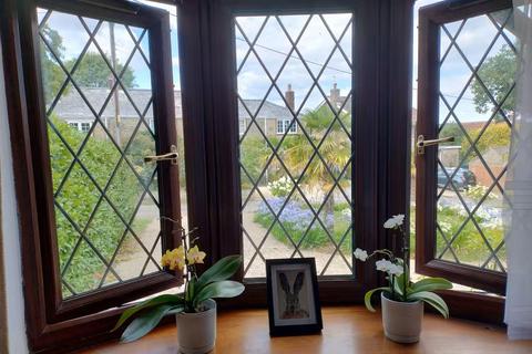 1 bedroom terraced bungalow to rent, Bunkers Lane, Ventnor