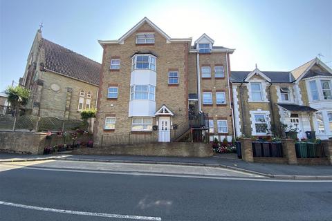 1 bedroom apartment for sale, Victoria Avenue, Shanklin