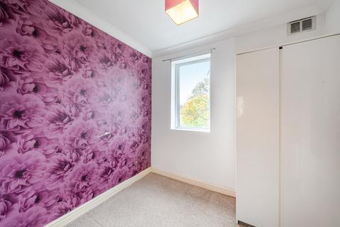 2 bedroom apartment for sale, 42A Beresford Road, Harrow, Middlesex