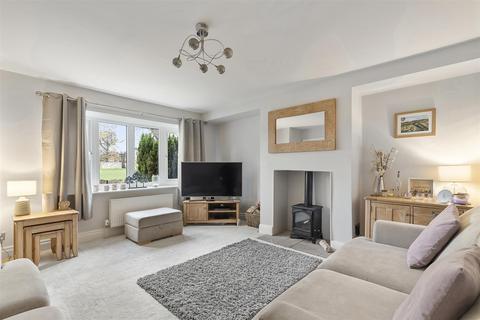 undefined, Leathley Avenue, Menston LS29