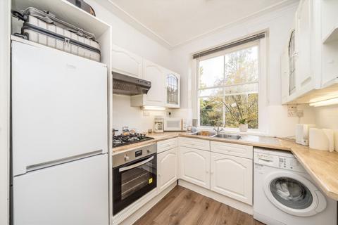 undefined, Belmont Grove, London SE13