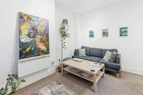 undefined, Cobourg Road, London SE5