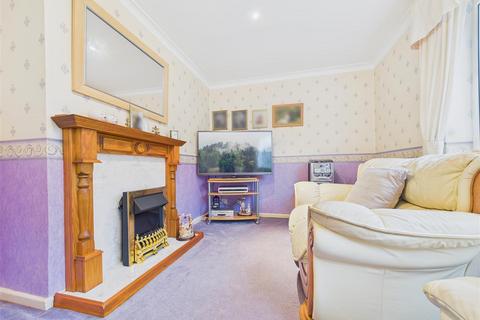 3 bedroom house for sale, Harvey Road, Rugeley