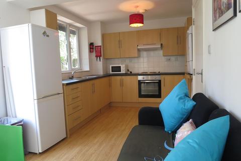 5 bedroom house to rent, Churchview Court, North Road, Nottingham NG2