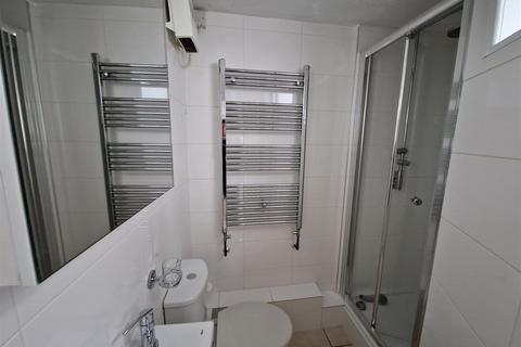 undefined, Pauls Row, Truro