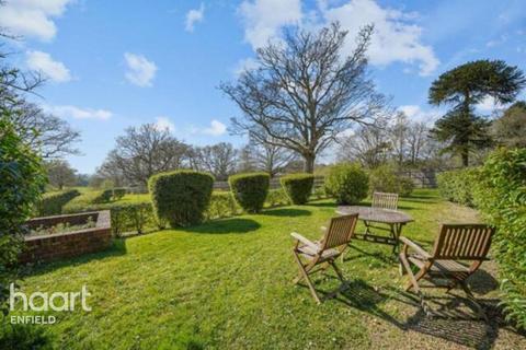 2 bedroom apartment to rent, The Ridgeway, LONDON