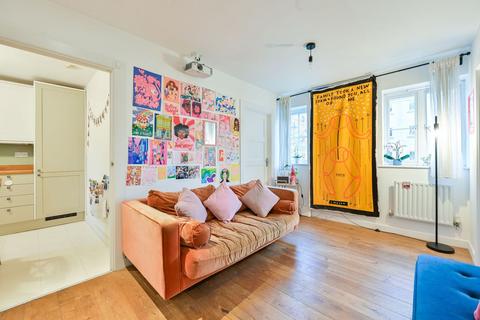 Kelly Avenue, Peckham, London, SE15