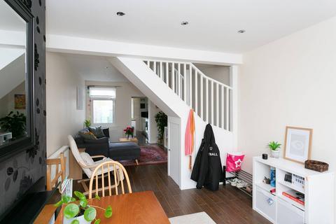 undefined, Watford, Watford, WD18