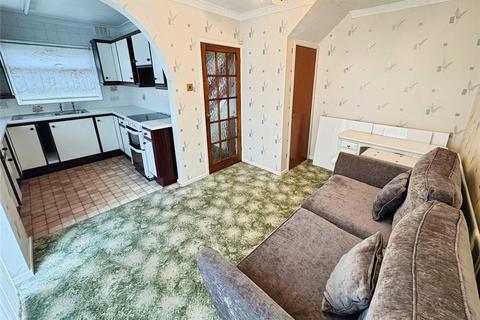 3 bedroom semi-detached house for sale, Florence Close, Warwickshire CV12