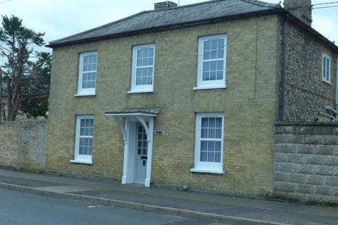 3 bedroom semi-detached house to rent, 33 Queensway, Mildenhall, Suffolk, IP28