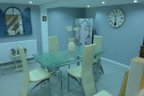 3 bedroom semi-detached house to rent, 33 Queensway, Mildenhall, Suffolk, IP28