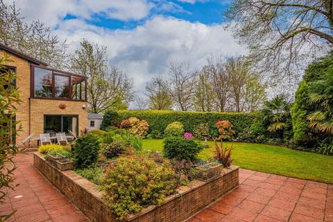 4 bedroom detached house for sale, Mill Road, Cardiff CF14