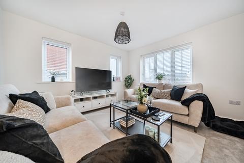 3 bedroom detached house for sale, Old Bakery Road, Wroughton, Swindon, SN4