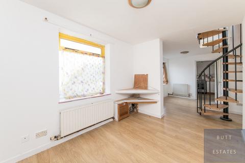 undefined, Exeter EX4