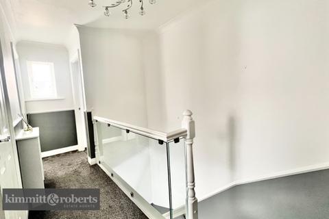 4 bedroom detached house to rent, Kingston Mews, Houghton Le Spring, Tyne & Wear, DH4