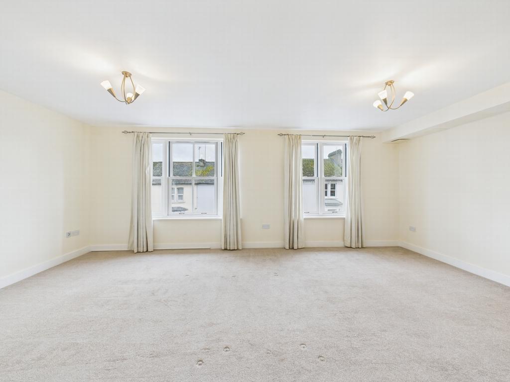 Sitting room 3