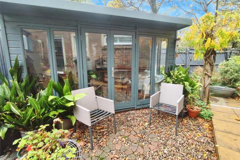 3 bedroom semi-detached house for sale, Wheelwrights Close, Arundel, West Sussex