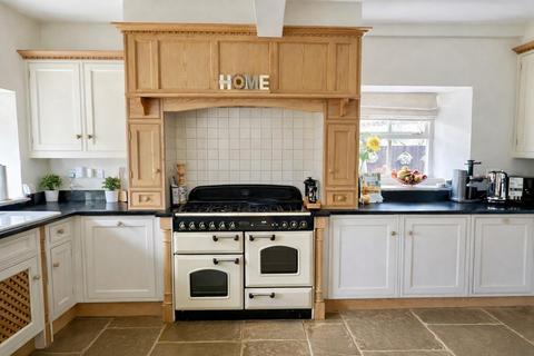 4 bedroom detached house for sale, High Street, South Anston, Sheffield, S25