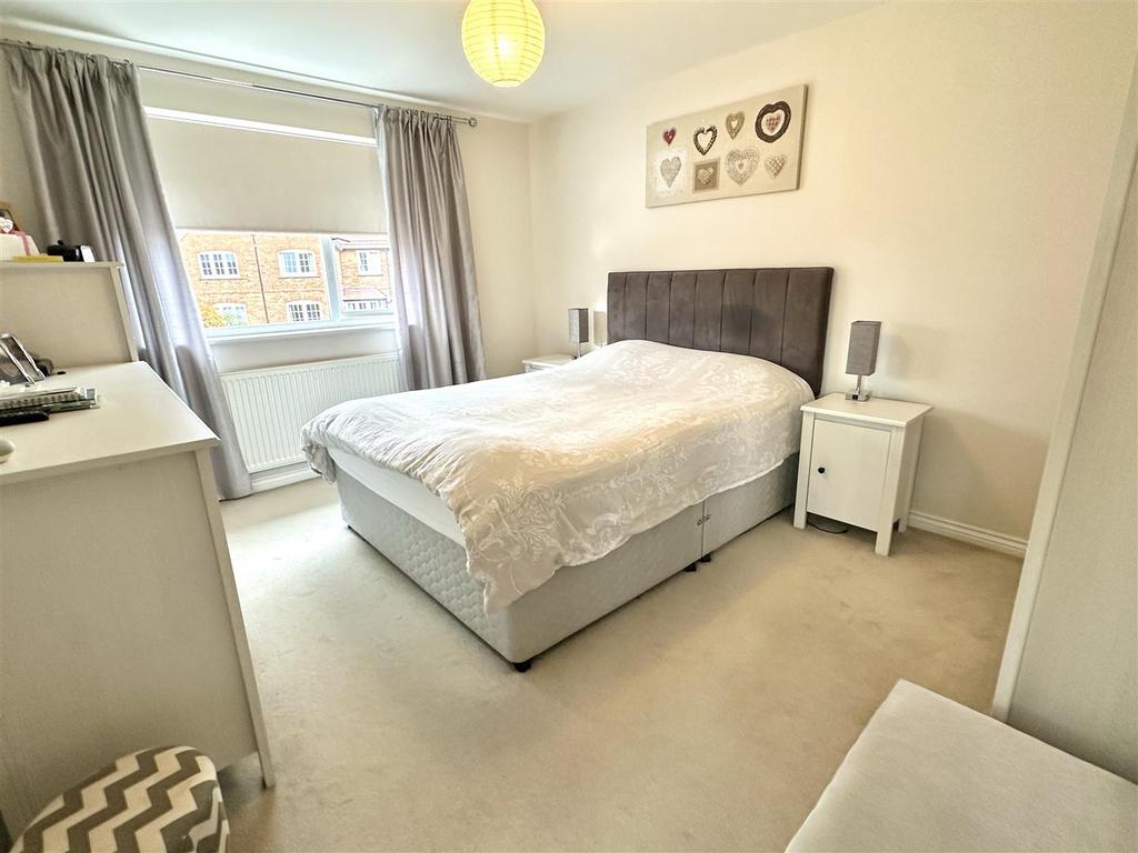Bed 1