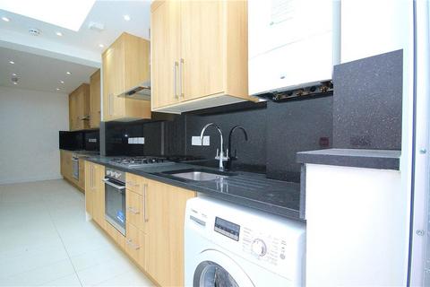 undefined, Uxbridge Road, Southall, UB1