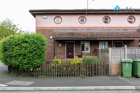 undefined, Chaucer Drive, London SE1