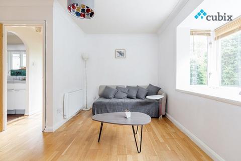 undefined, Chaucer Drive, London SE1