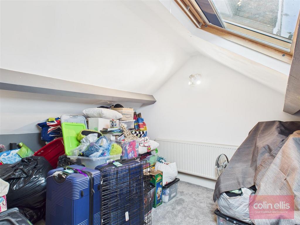 CAM05075 G0-PR0240-STILL007.jpg