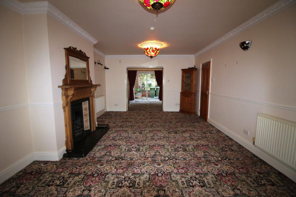 Photograph 7