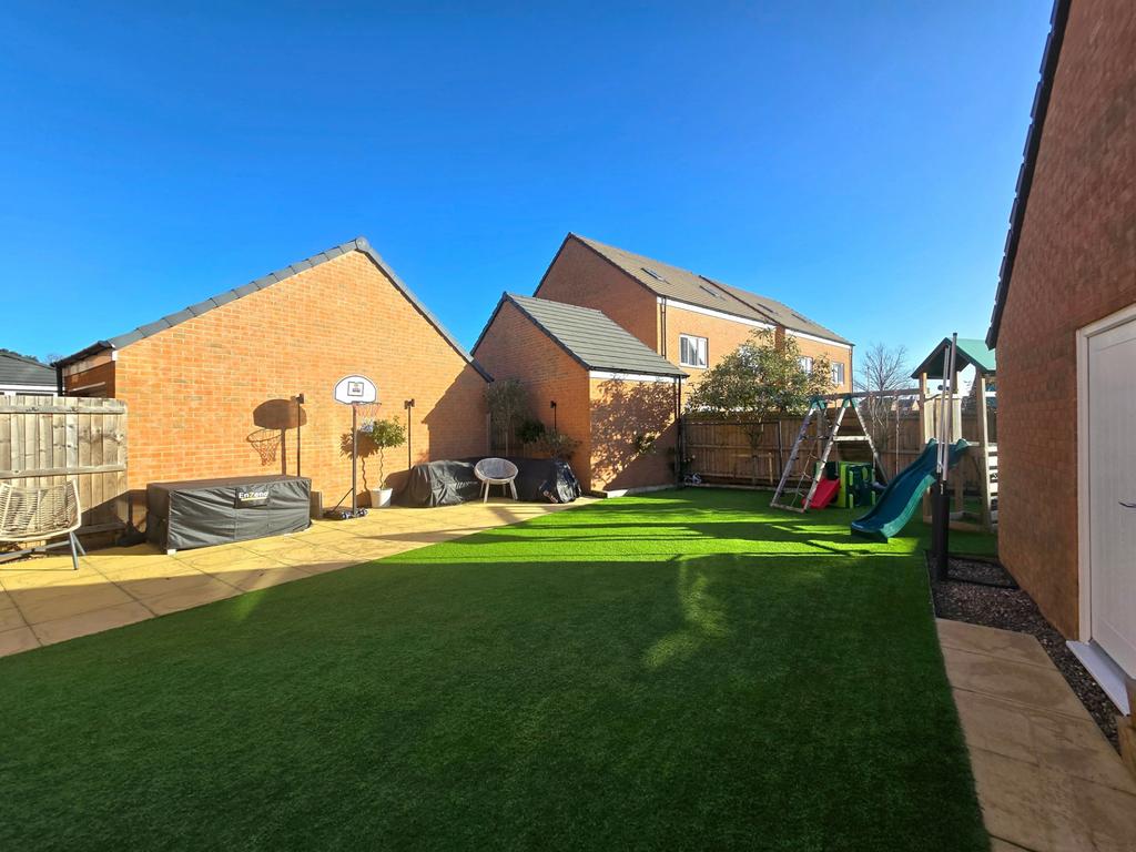 Everdon Drive
