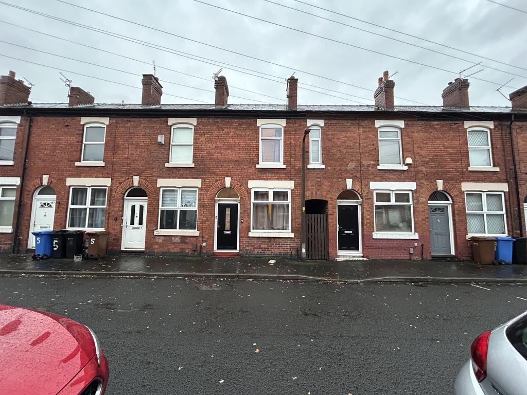 Stopford Street, Edgeley 2 bed terraced house for sale - £190,000