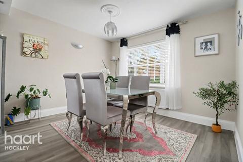 4 bedroom detached house for sale, Victory Lane, Rochford