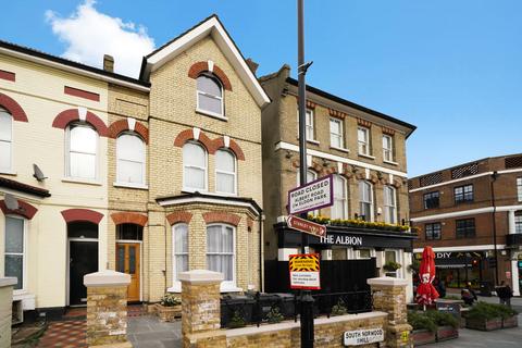 undefined, South Norwood Hill, London SE25