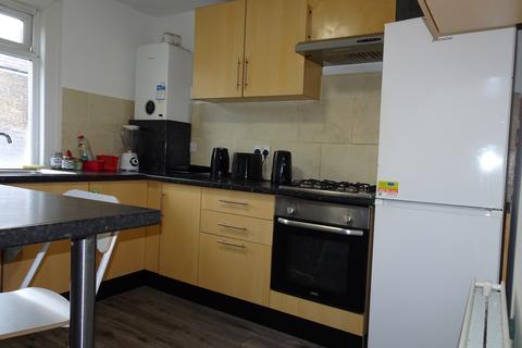 undefined, South Norwood Hill, London SE25