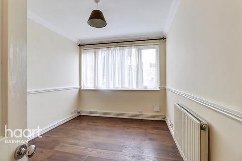 undefined, Upminster Road North, Rainham, RM13 9JL