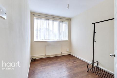 undefined, Upminster Road North, Rainham, RM13 9JL