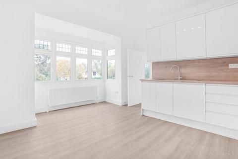 undefined, Vera Avenue, Grange Park, N21
