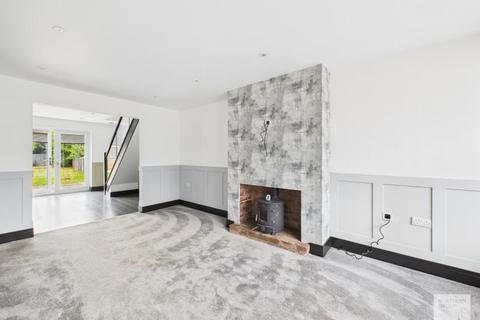 undefined, Surrey Avenue :: Marsland Green