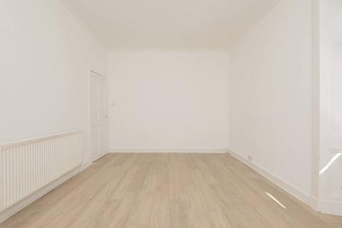 2 bedroom flat for sale, 3B Newbigging, Musselburgh, EH21 7AJ