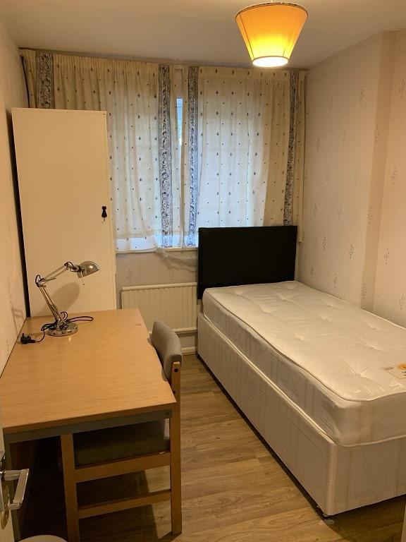 Available for 2026/2027 academic year near warw