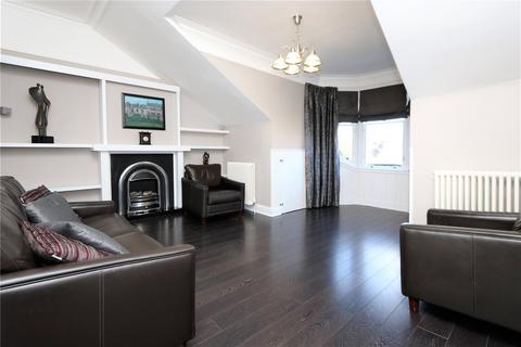 2 bedroom apartment to rent, Victoria Crescent Road, Glasgow, G12